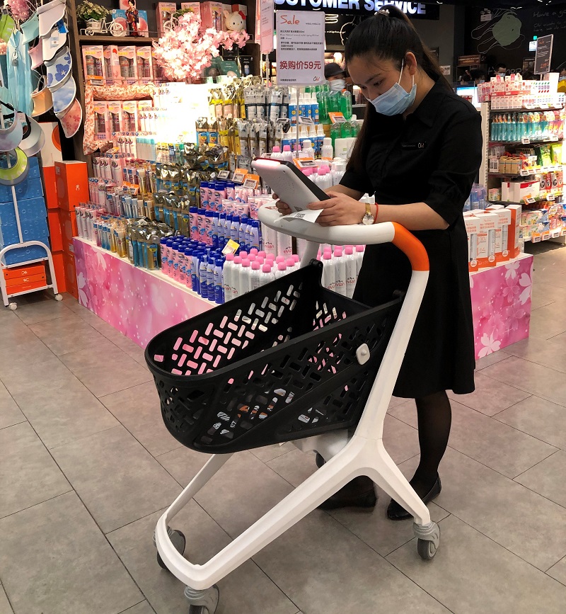 The smart shopping cart price is relatively low even compared with a cashier’s salary